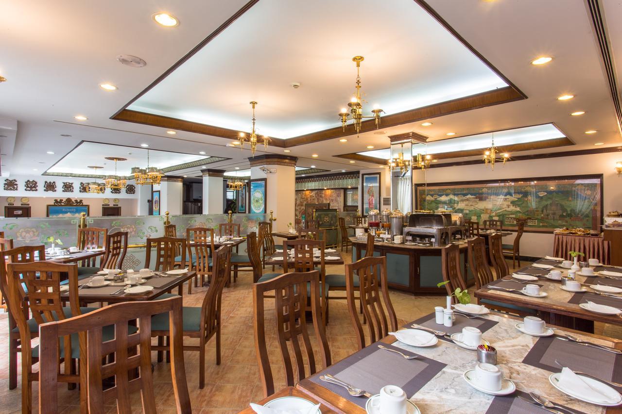 Hotel Le Himalaya Катманду Экстерьер фото